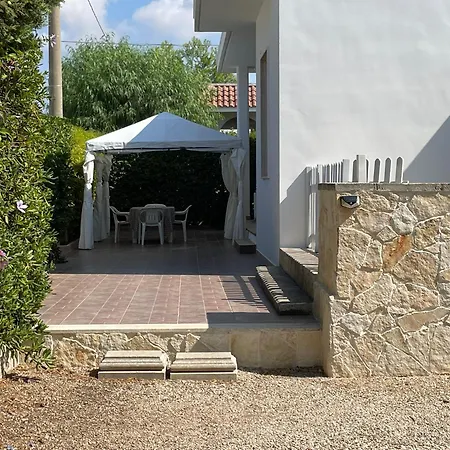 Casa Alieta بيت للعطل *